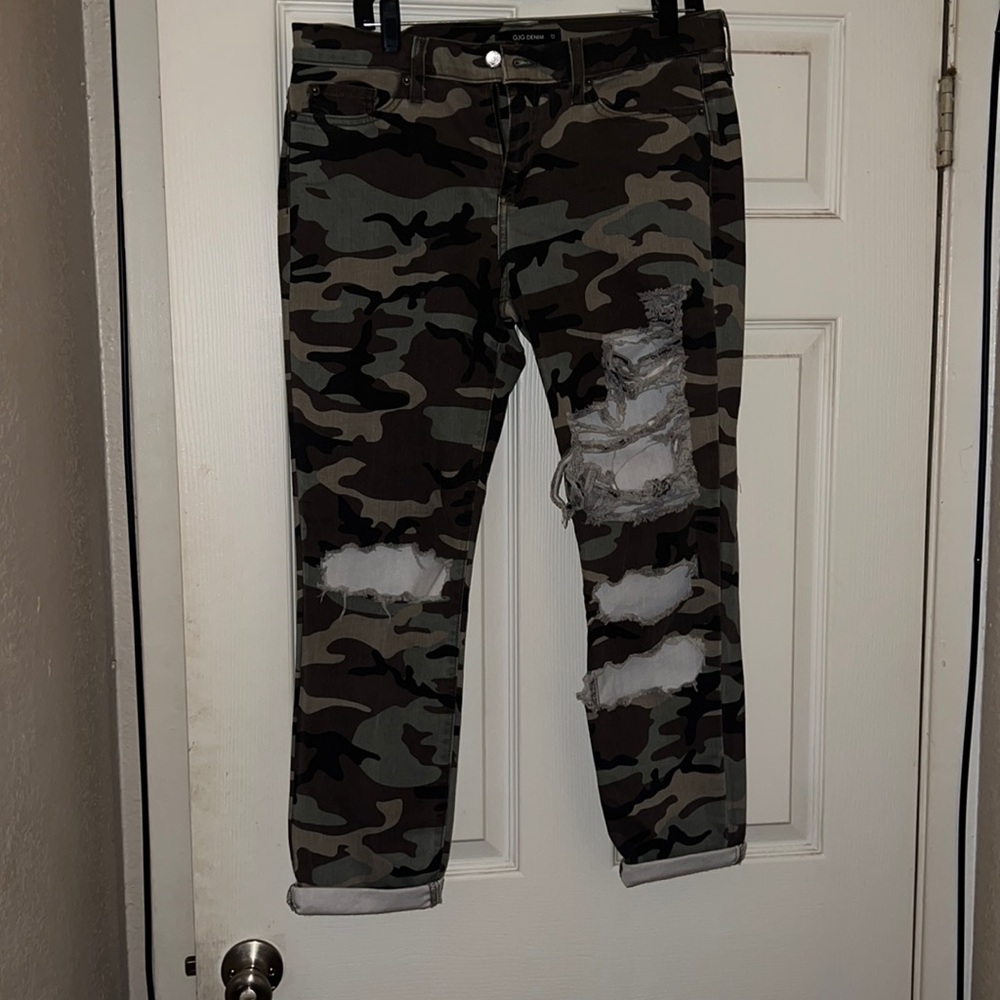 New without tags GJG Denim Military style distressed jeans size 13